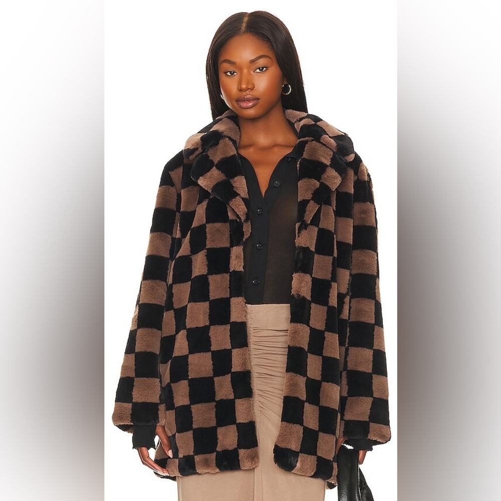 House of Harlow 1960 Barrera Faux Fur Checkered Coat in Brown